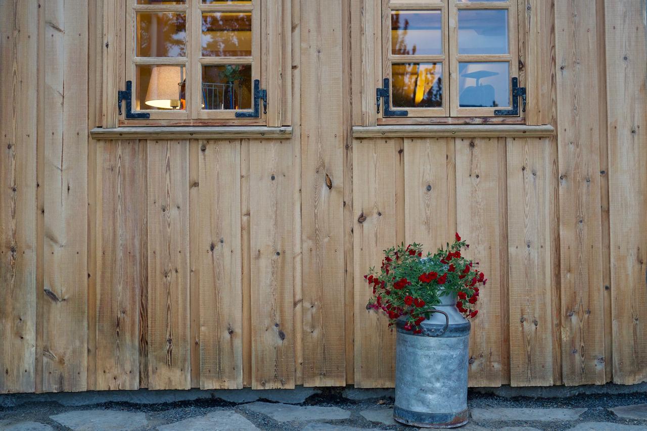 Islandsbaerinn /Old Farm Akureyri Exteriör bild